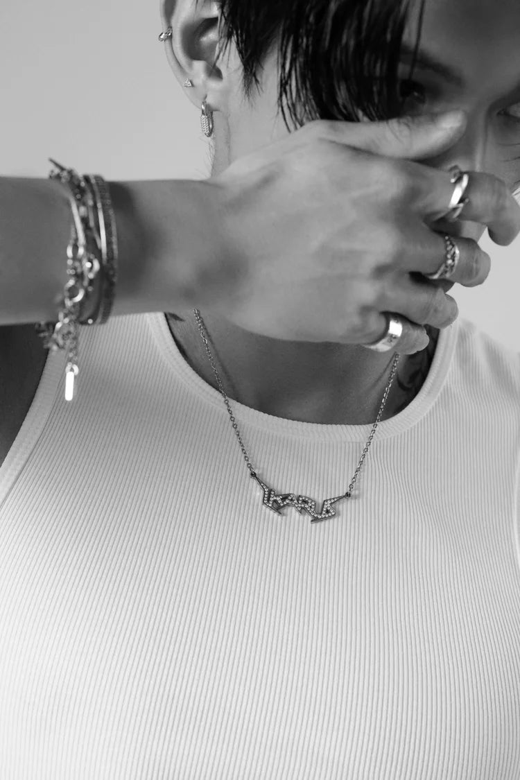 "Diemond Ikarus" Necklace